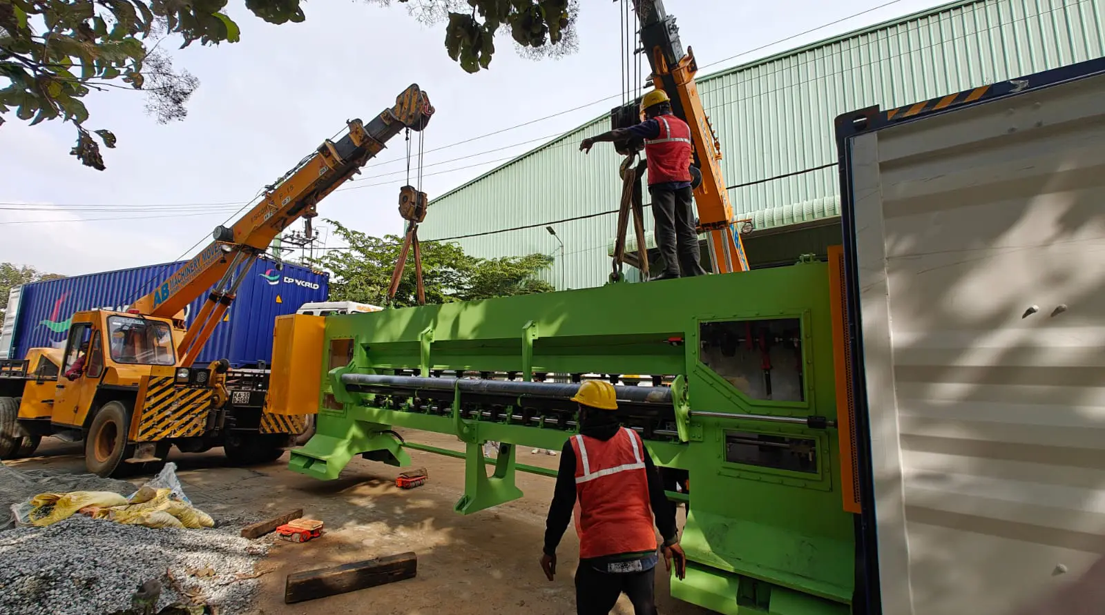 De-stepping from container